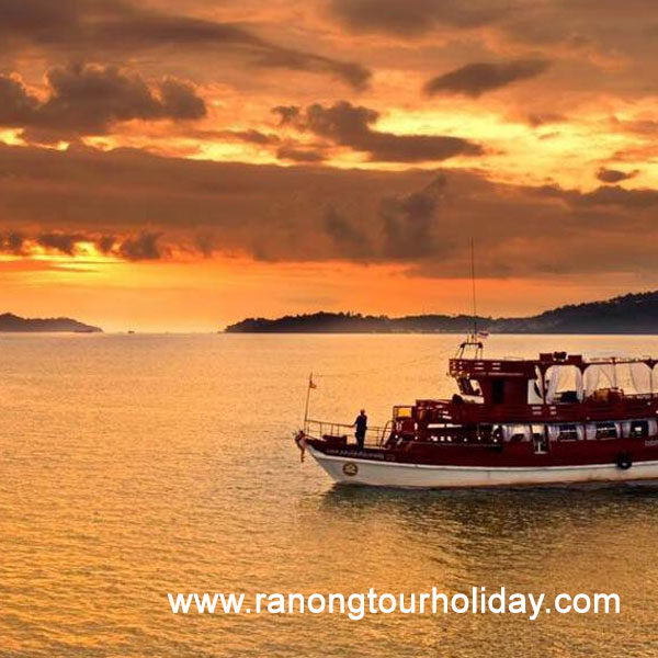ทัวร์ระนอง ล่องเรือคลาสิกอ่าวระนอง 1 วัน